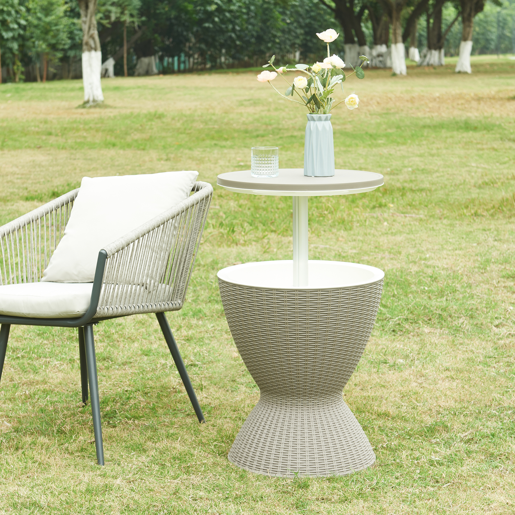 Masă frigorifică Atessa pentru grădină, 30 L, maro deschis, 58–82 cm