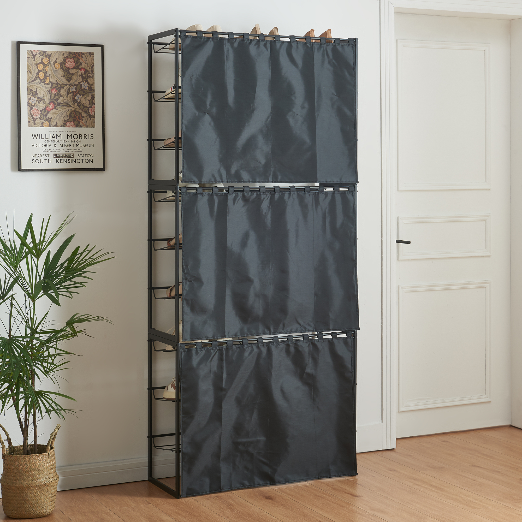 Set 3 rafturi pentru pantofi cu perdea, metal, negre, extensibile