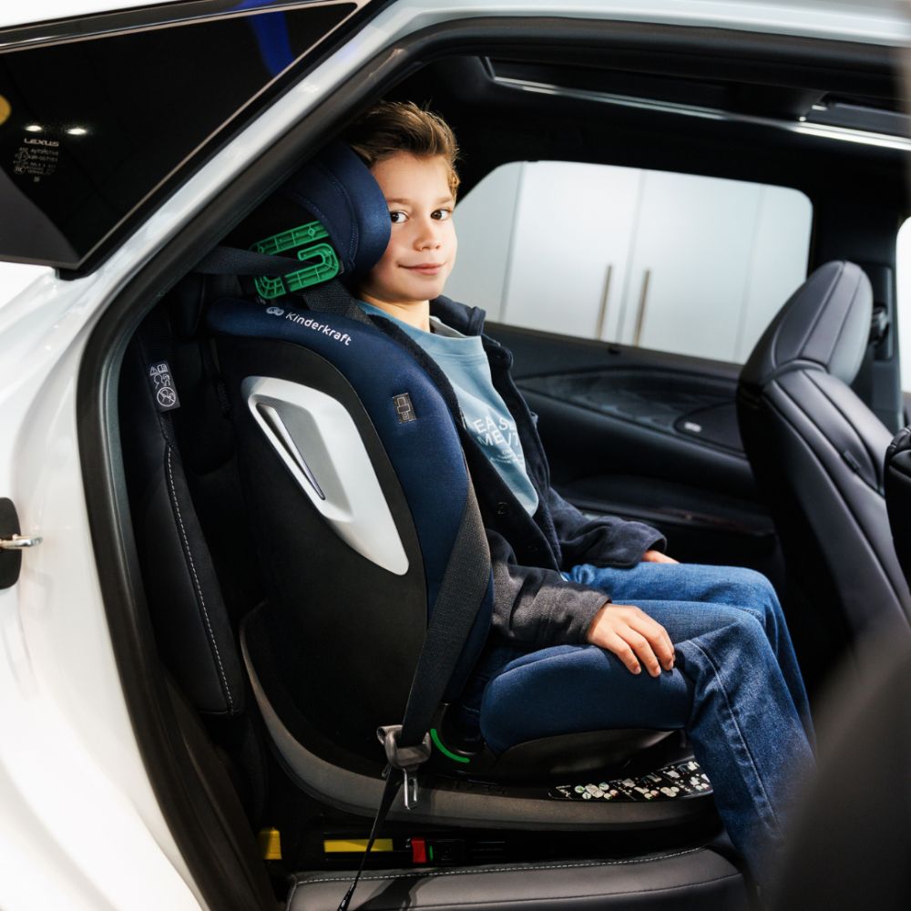 SCAUN AUTO KINDERKRAFT I-GROW 2 I-SIZE 40-150 CM, BLACK SuperHeroes ToysZone