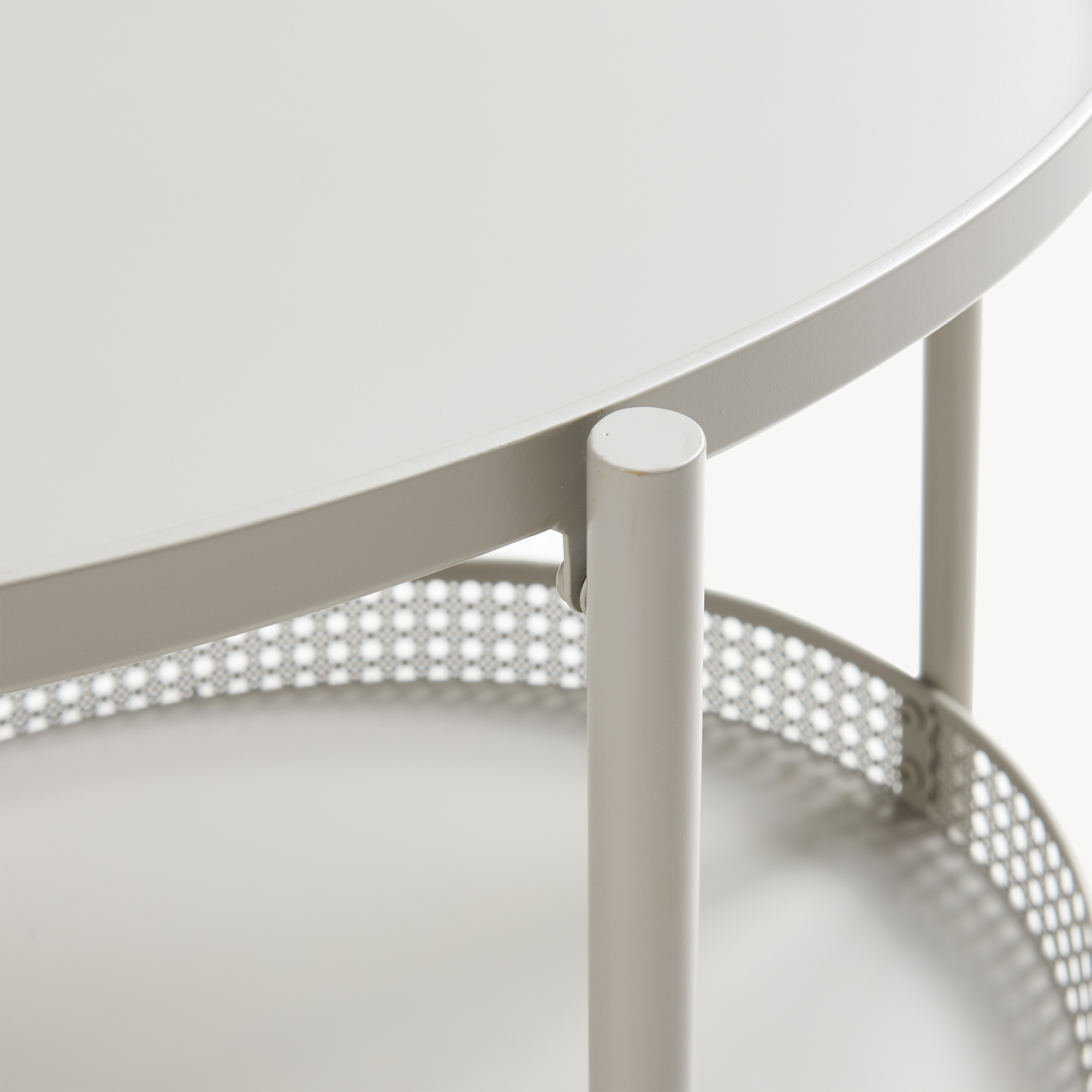 Masă de cafea metalică taupe cu poliță, 66x50,5x43,5 cm