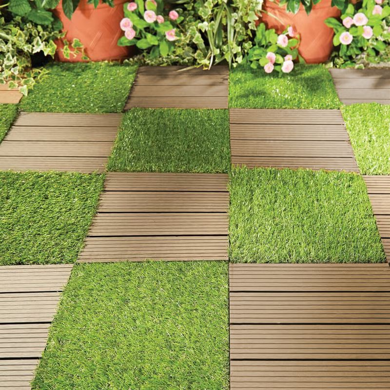 Set dale pentru terasă cu efect lemn WPC, 31x31 cm, 9 piese, maro-gri