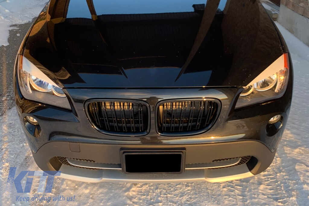 Grile rinichi cu fante duble, lacuite în negru, potrivite pentru BMW X1 E84 2009-2015 Performance AutoTuning