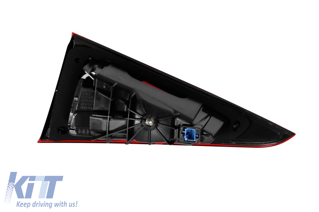 Un pachet de design tip GLE63 potrivit pentru Mercedes GLE SUV W167 2018-2023, cu elemente din lac negru, faruri LED și stopuri LED Performance AutoTuning