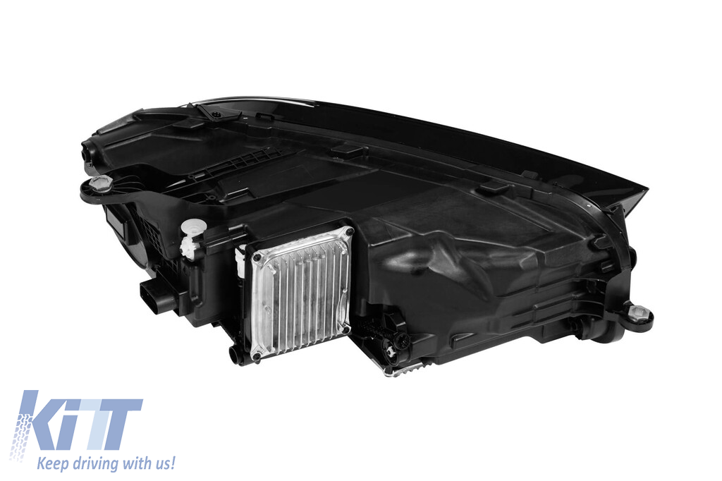 Un pachet de design tip GLE63 potrivit pentru Mercedes GLE SUV W167 2018-2023, cu elemente din lac negru, faruri LED și stopuri LED Performance AutoTuning