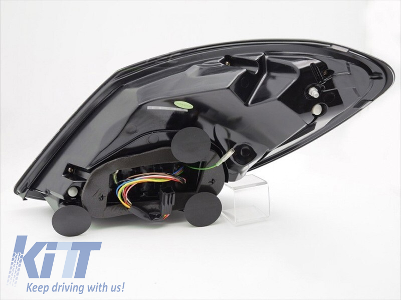 Set de stopuri LED de tuning potrivit pentru Mercedes C-Class W205 sedan 2014-2021, bază fumurie, cu semnalizare dinamică, stânga și dreapta Performance AutoTuning