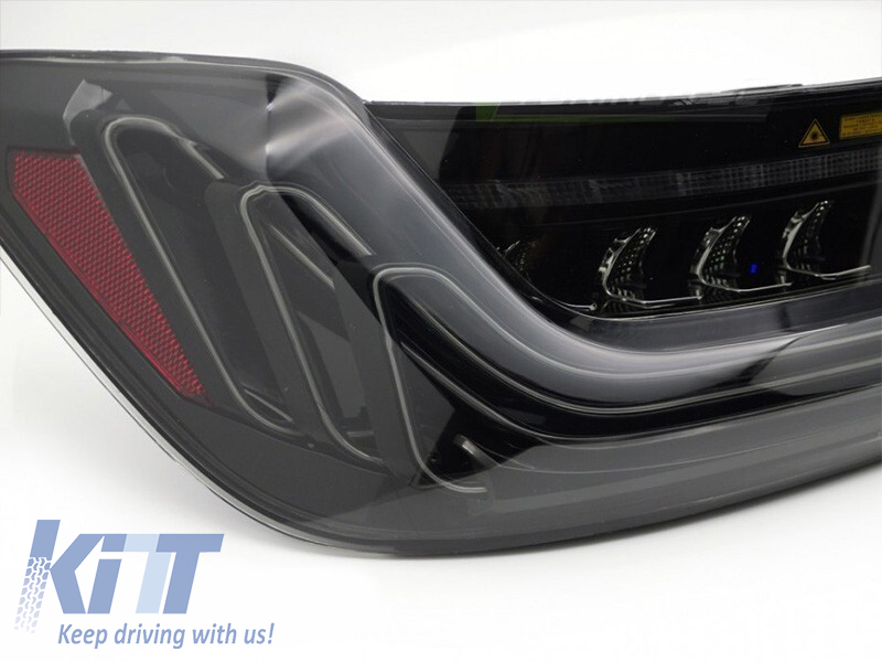 Set de stopuri LED potrivit pentru BMW Seria 3 G20 sedan 2019-2022, cu bază fumurie, stânga și dreapta Performance AutoTuning