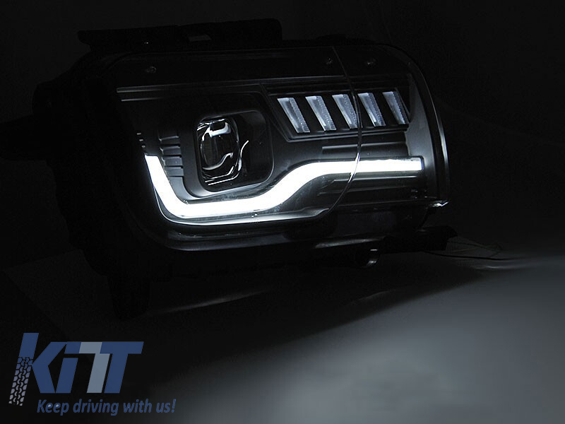 Set de faruri de tuning potrivit pentru Chevrolet Camaro 2009-2013 bază neagră cu semnal de întoarcere dinamic, stânga și dreapta Performance AutoTuning