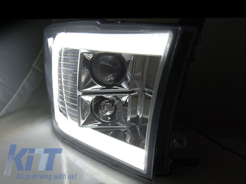 Set de faruri tuning potrivit pentru Dodge Ram 2009-2018 cu bază cromată, stânga și dreapta Performance AutoTuning