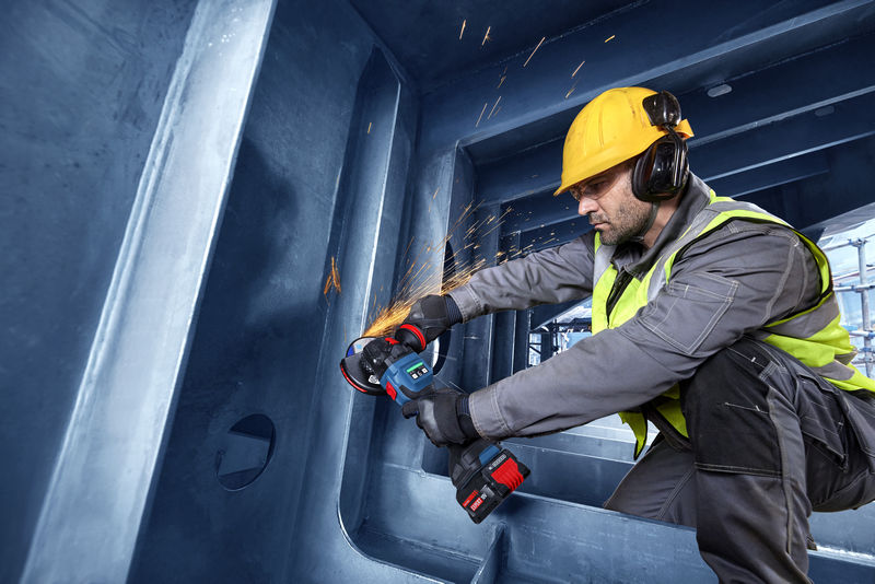 Polizor unghiular Bosch EXWS18V-15S 18V, 125 mm, solo, cu L-BOXX