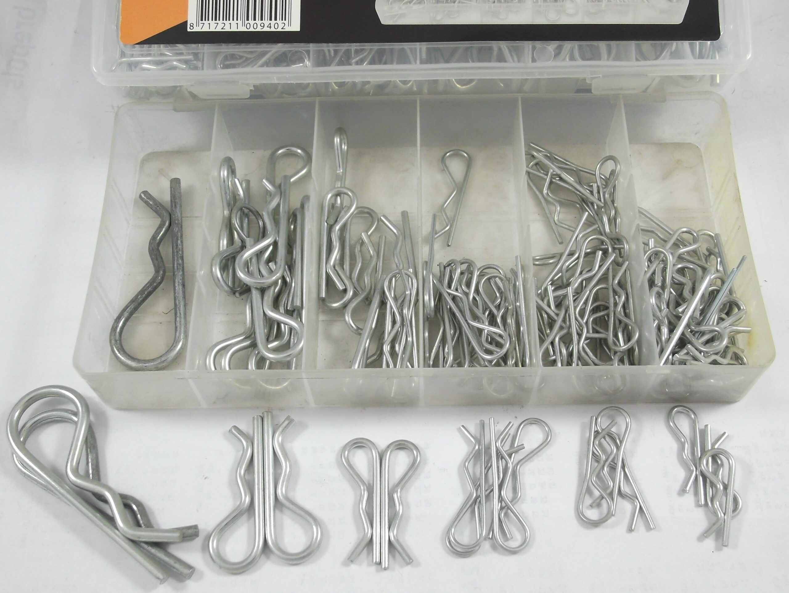 Set splinturi din otel zincat, 150 piese, 6 dimensiuni RealParts