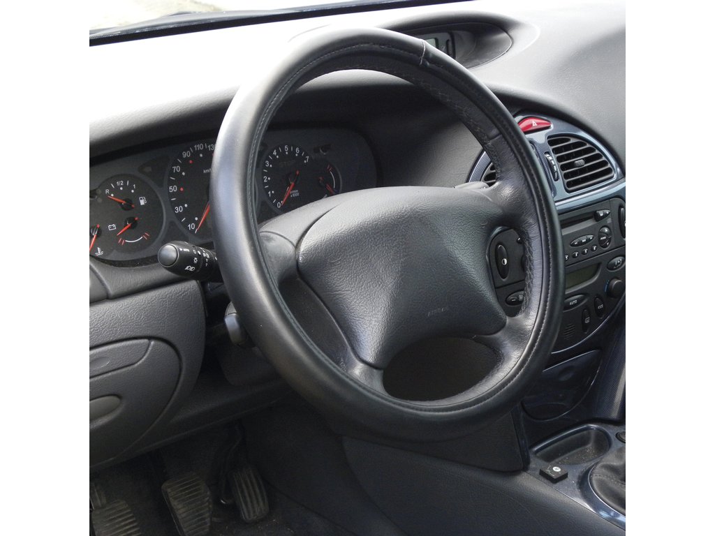 Husă volan Carpoint Leather Look neagră, cauciucată, 37-39 cm