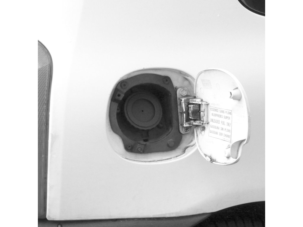 Buson universal Carpoint pentru rezervor combustibil din plastic