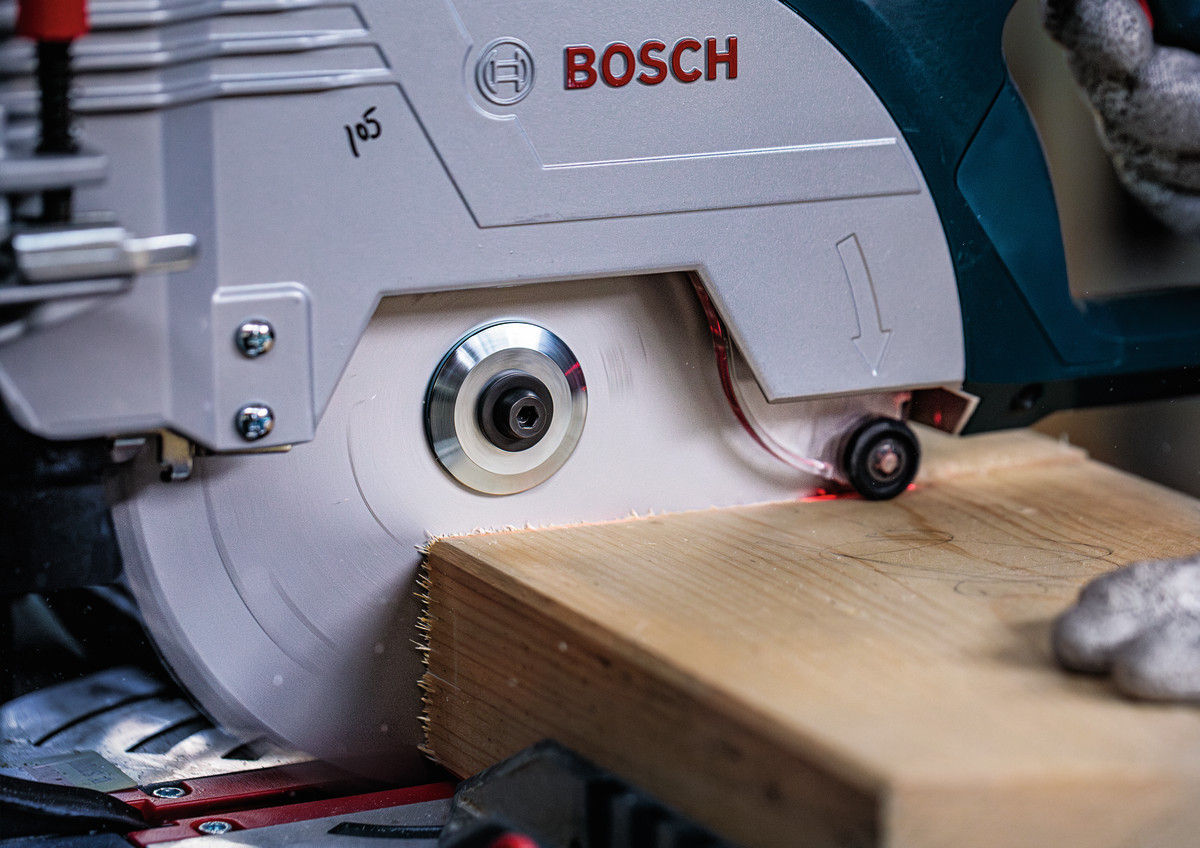 Panza ferastrau circular Bosch Expert for Wood 216x30 mm, 48 dinti