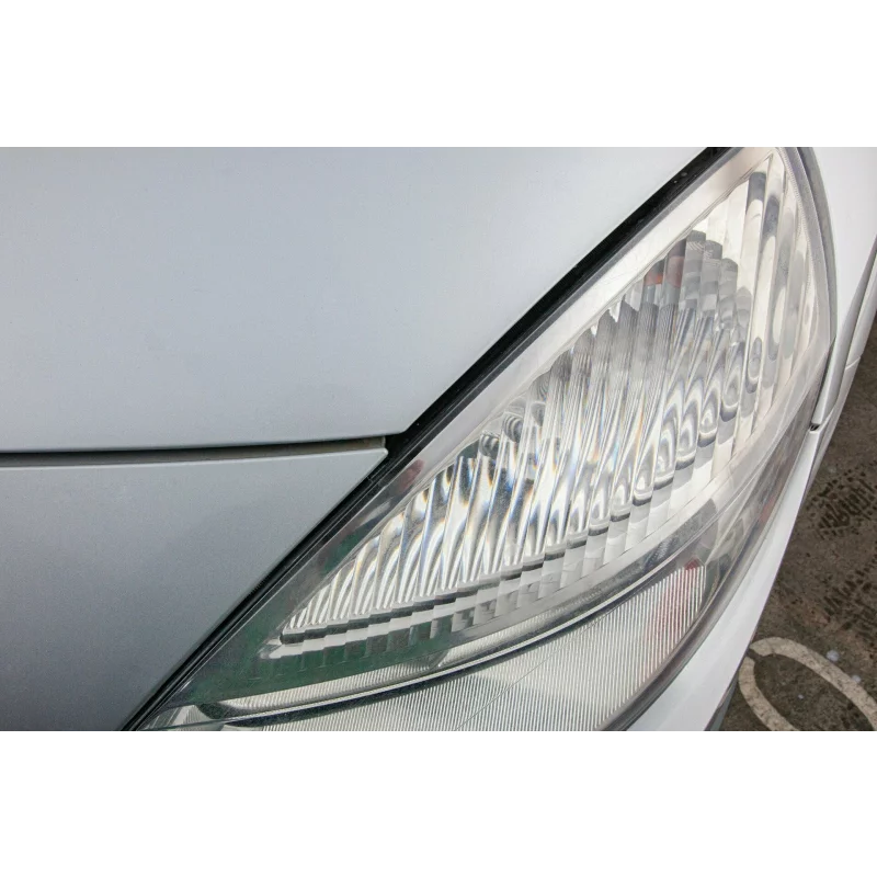 Kit restaurare faruri Quixx cu polish, finisare si protectie durabila