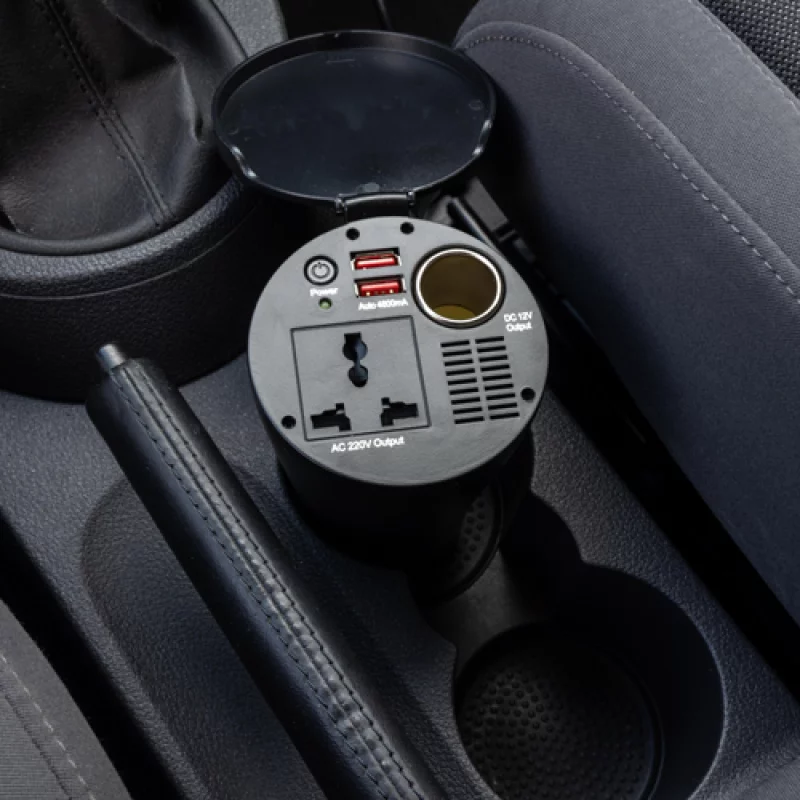 Invertor auto 12V la 220V 150W cu 2 porturi USB si priza DC