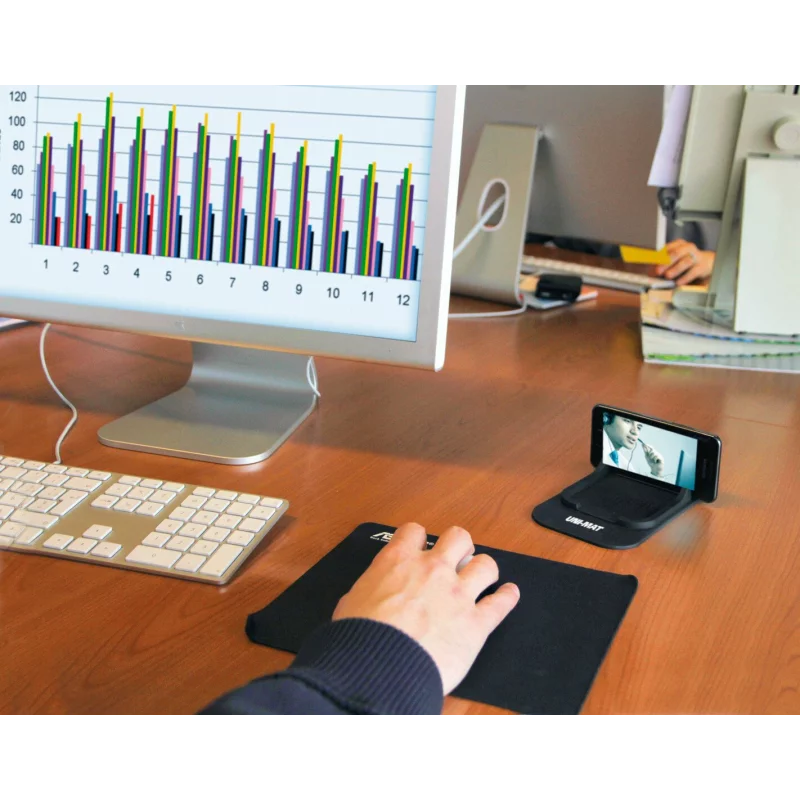 Covoras antialunecare pentru bord auto cu suport telefon Uni-Mat 185x95 mm