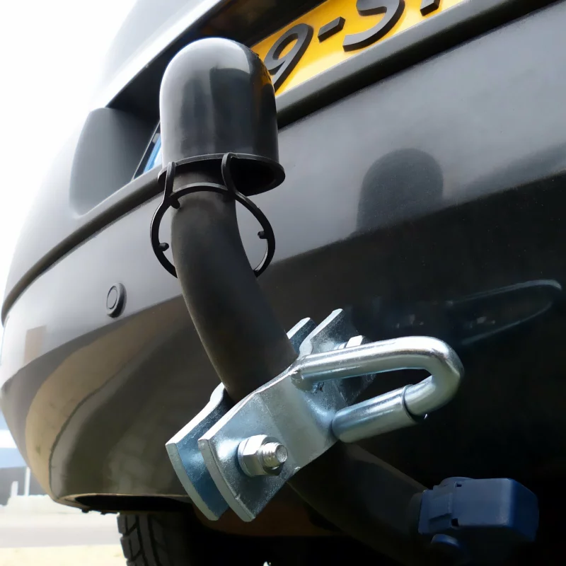 Clema cu arc pentru fixare cablu de siguranta pe carlig remorca