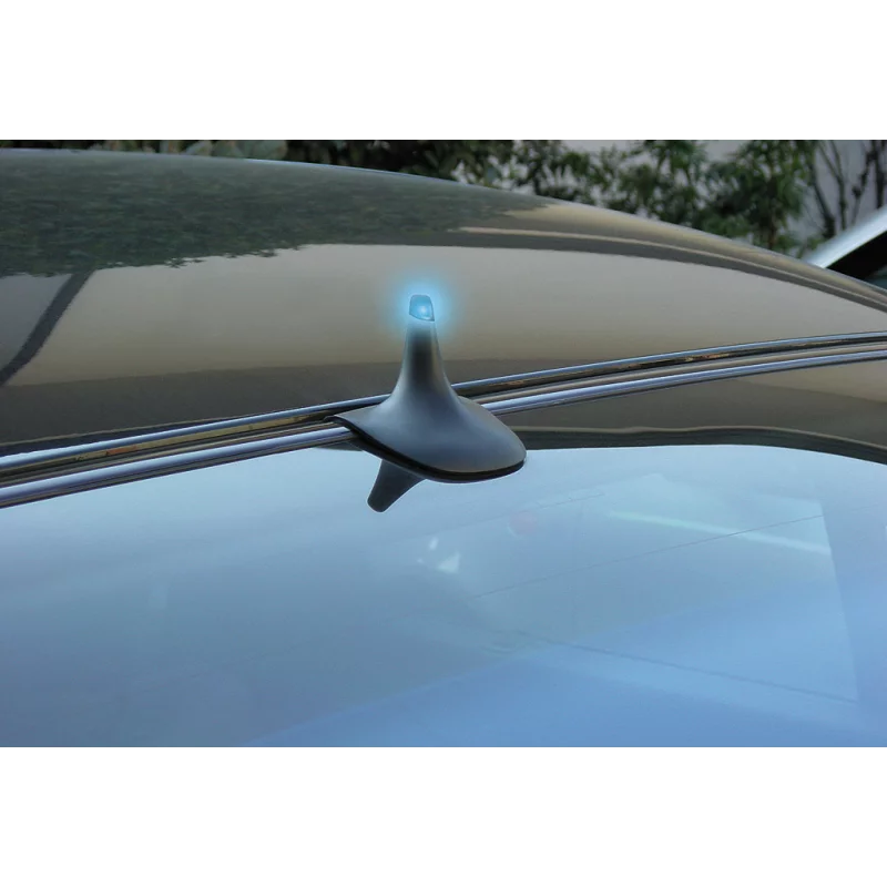 Imitatie antena auto cu LED 12V si 5 culori interschimbabile