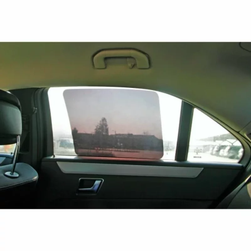 Folie solară auto pentru geam 43x34 cm, lipire statică, UV 99%, negru