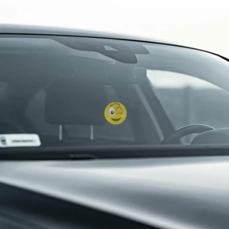 Odorizant auto K2 Be Happy Green Tea cu agatator pentru oglinda