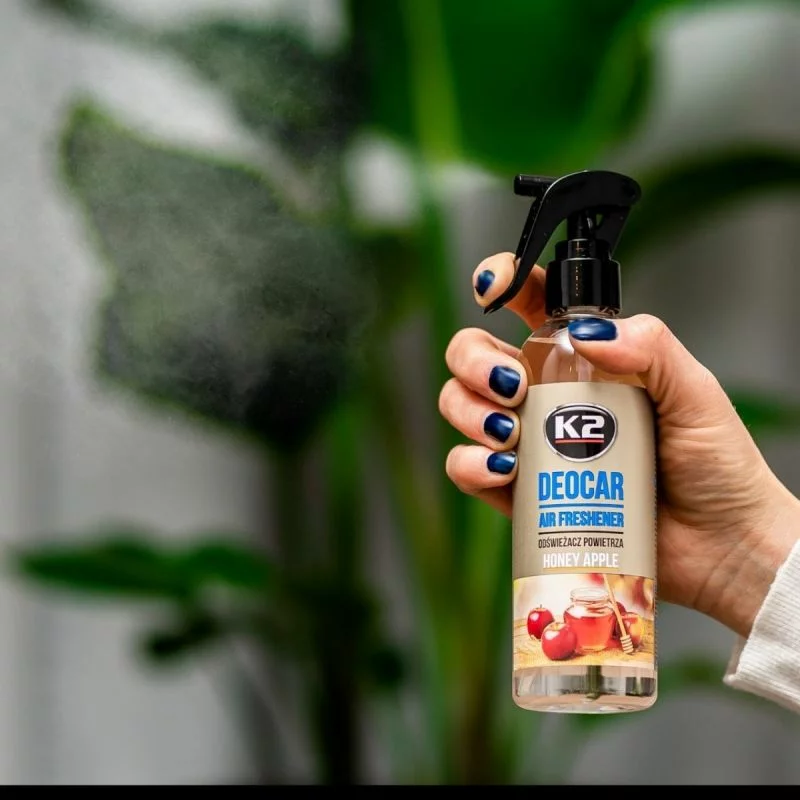 Odorizant auto cu atomizor K2 Deocar Honey Apple 250 ml