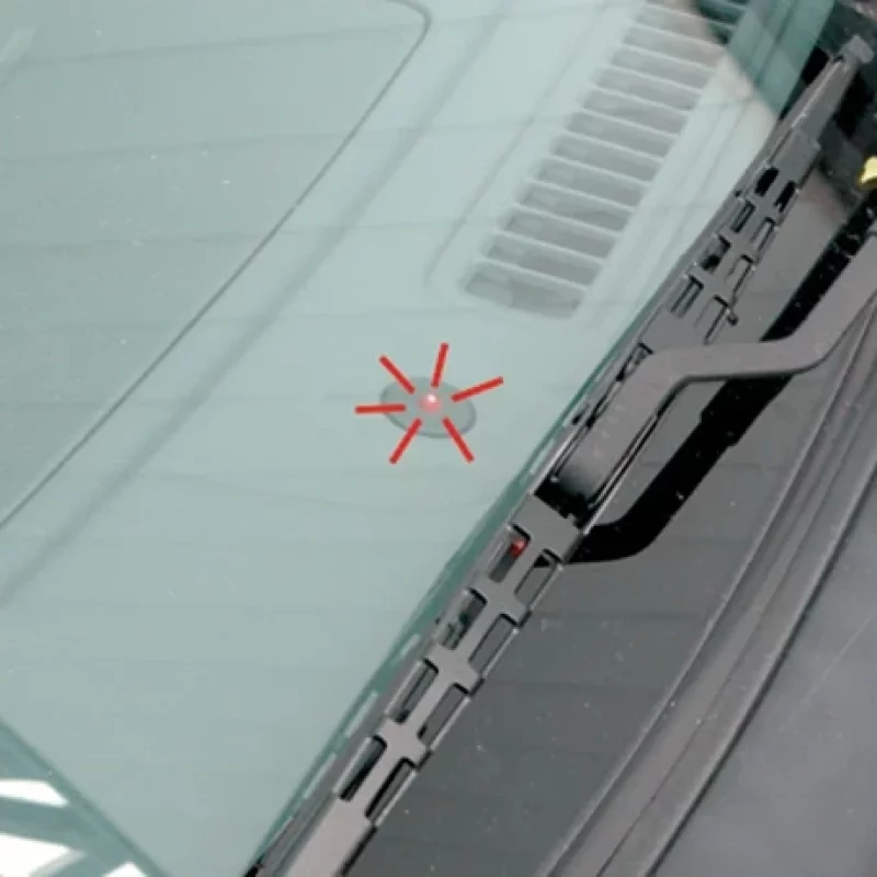 Simulator de alarma auto cu LED rosu intermitent 12V Carpoint