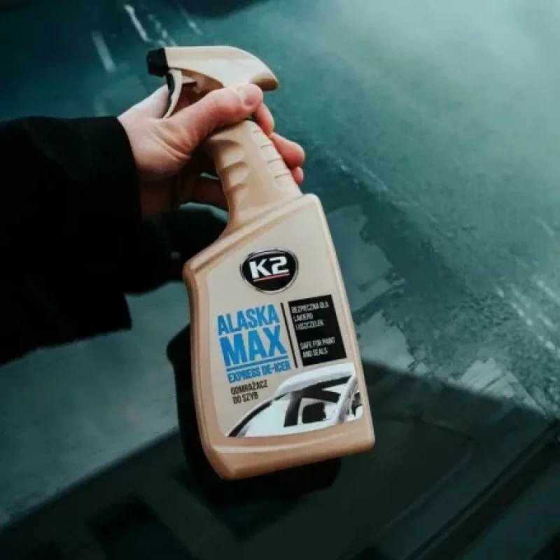 Soluție dezghețat parbriz K2 Alaska cu atomizor, 700 ml