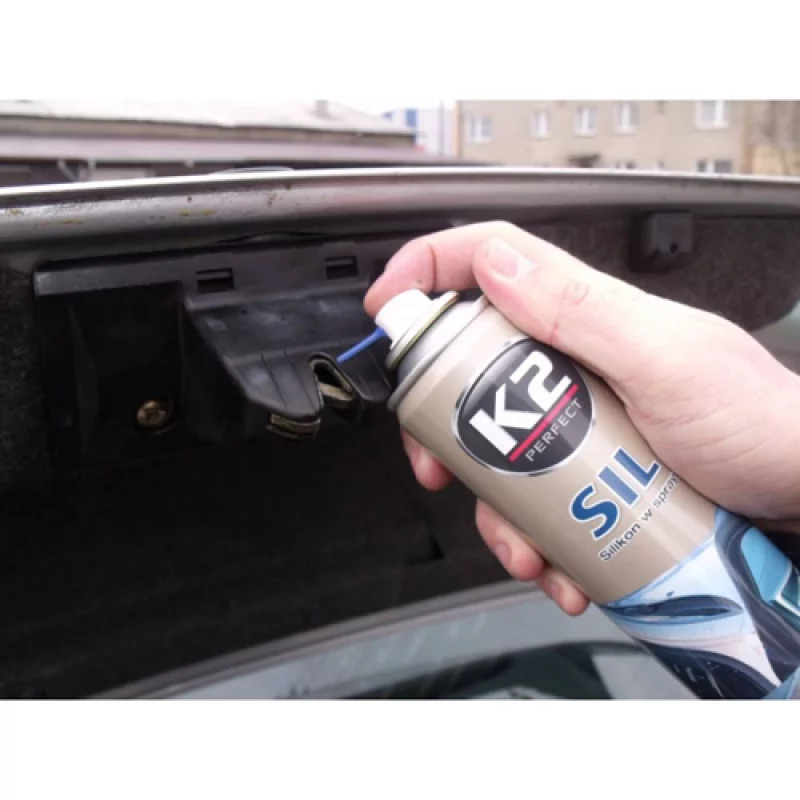 Spray silicon K2 pentru intretinerea chederelor, plasticului si cauciucului 300 ml