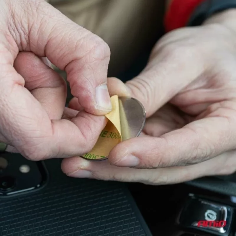 Suport telefon mobil magnetic cu ventuza Amio