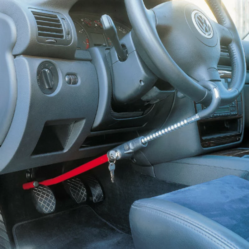 Dispozitiv antifurt auto pentru blocare volan si pedala Lampa