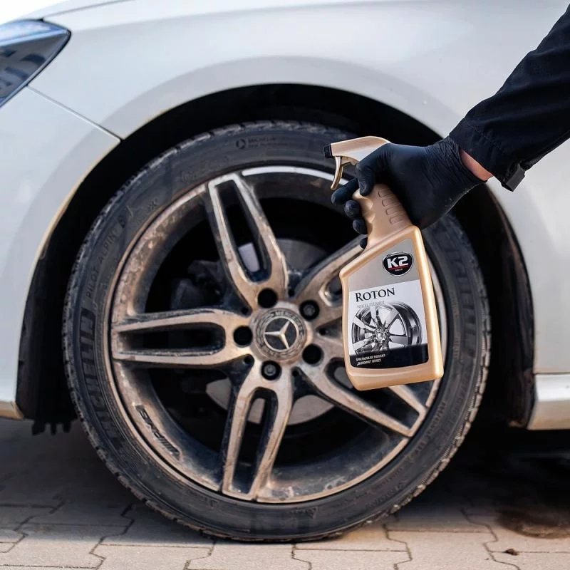 Soluție pentru curățat jante K2 Roton 700 ml, efect activ pentru praf de frână