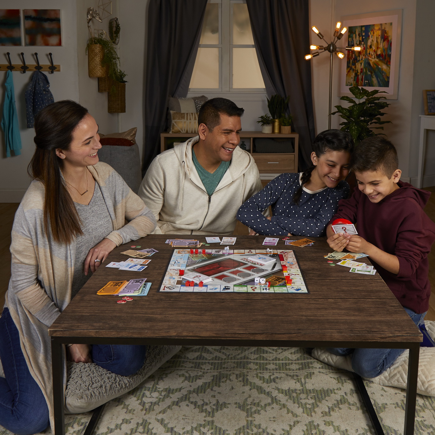 Joc Monopoly Bani Falși în limba română, cu decodor, 8+ ani