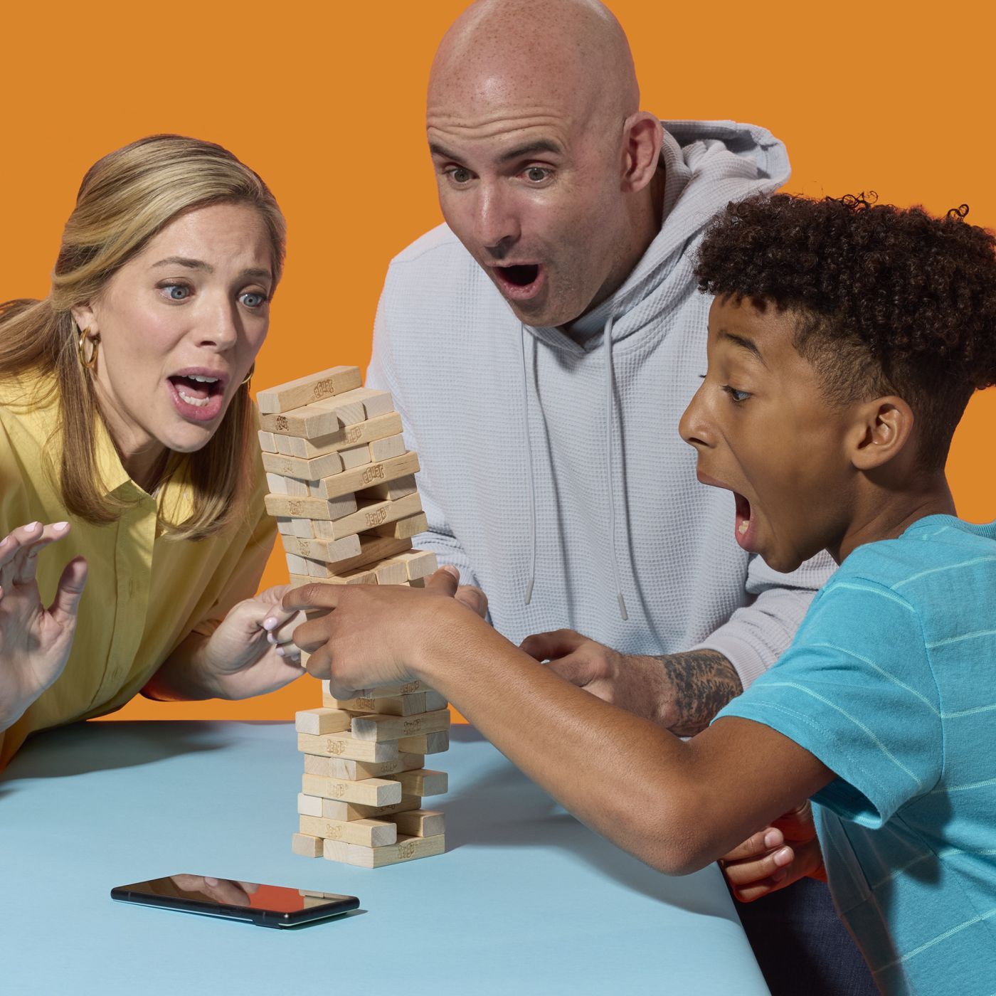 Joc Jenga Original Hasbro din lemn, joc de societate pentru 6+ ani