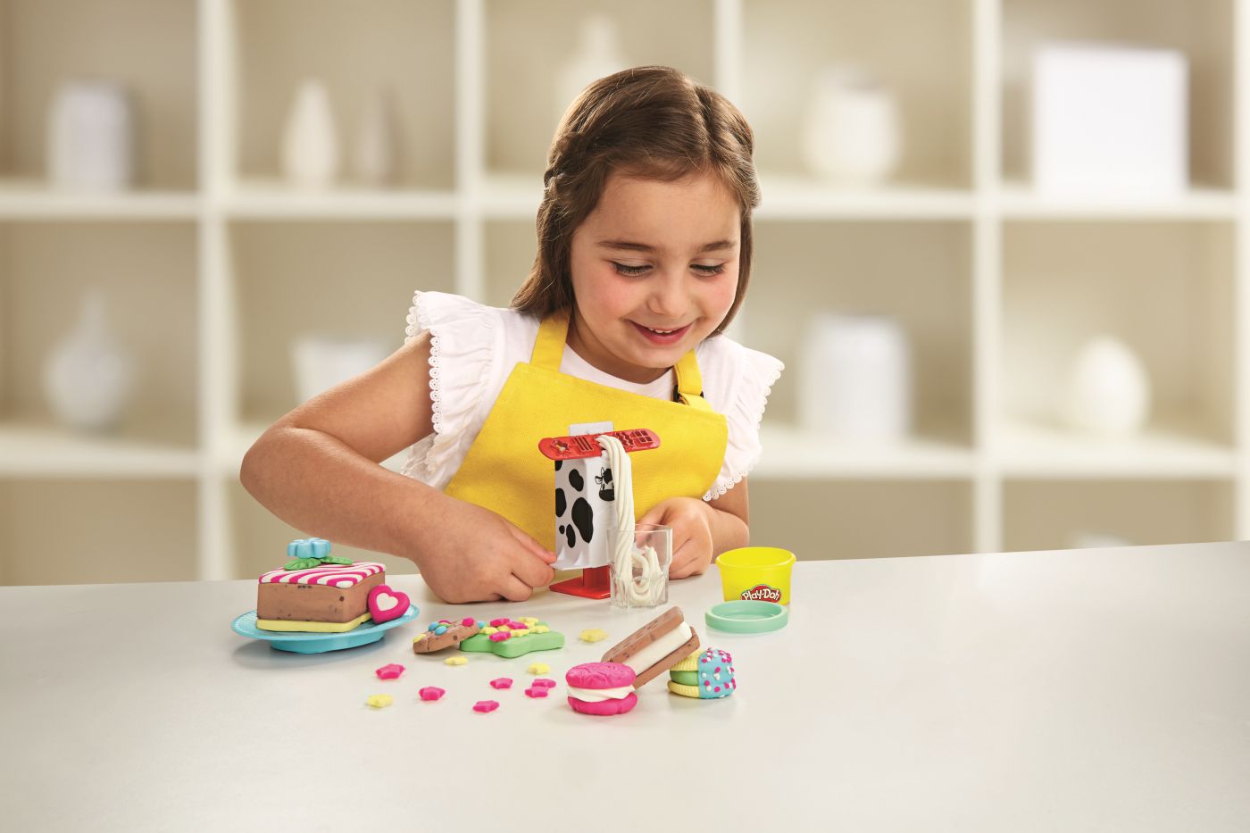 Set Play-Doh Kitchen Creations pentru gatit fursecuri, 3+ ani