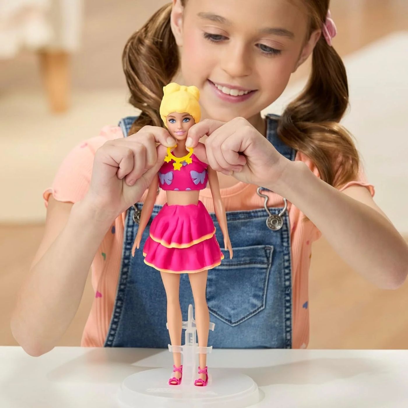 PLAY DOH BARBIE SET VOLANASE SI FUNDITE CU PAPUSA INCLUSA