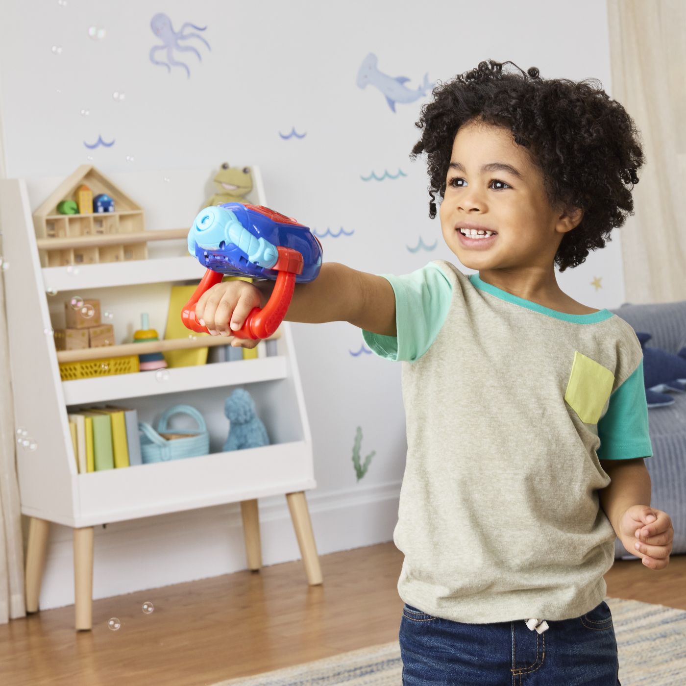 Lansator de bule Spidey Marvel Water Webs cu accesorii, 3+ ani