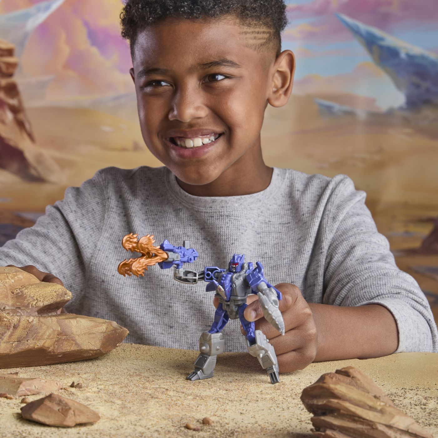 TRANSFORMERS CYBERWORLD ROBOT GALVATRON BLINDAT TRANSFORMABIL