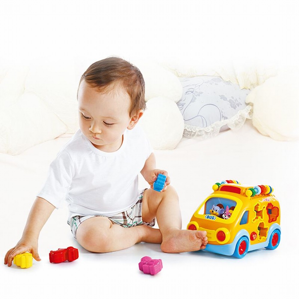 Camionetă sortator cu forme, lumini și sunete pentru copii 18 luni+