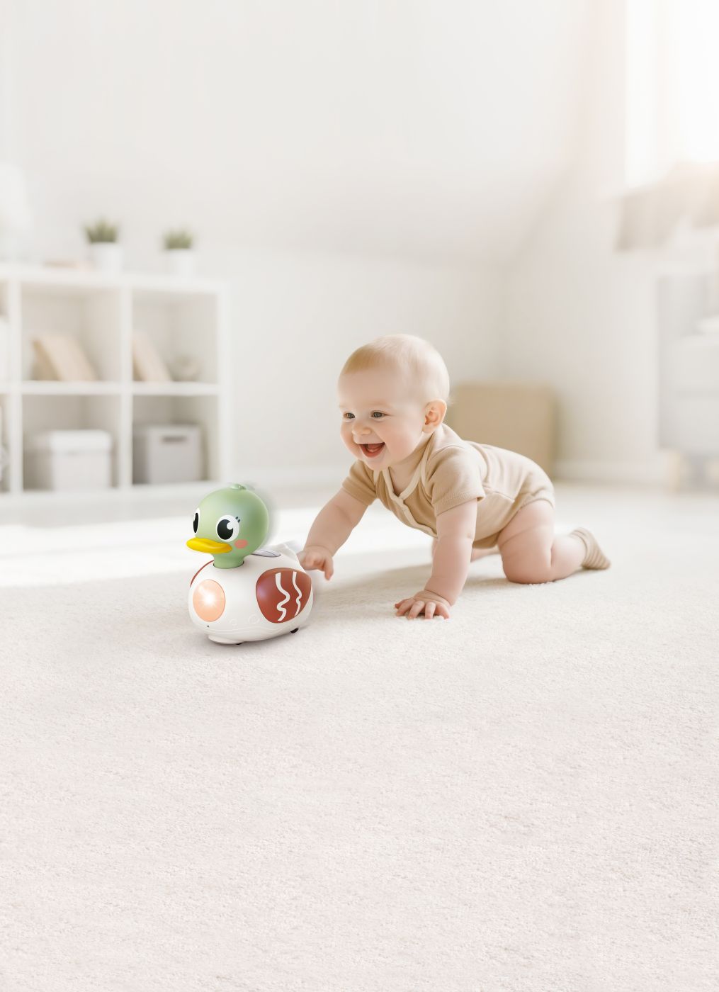 Rățușcă interactivă cu muzică și lumini pentru bebeluși 6-36 luni