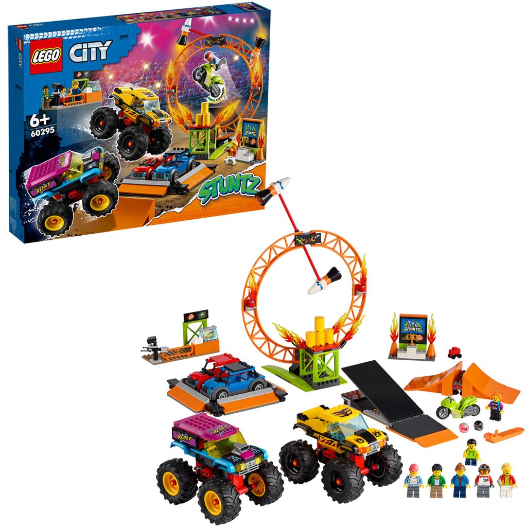 LEGO CITY ARENA DE CASCADORII 60295