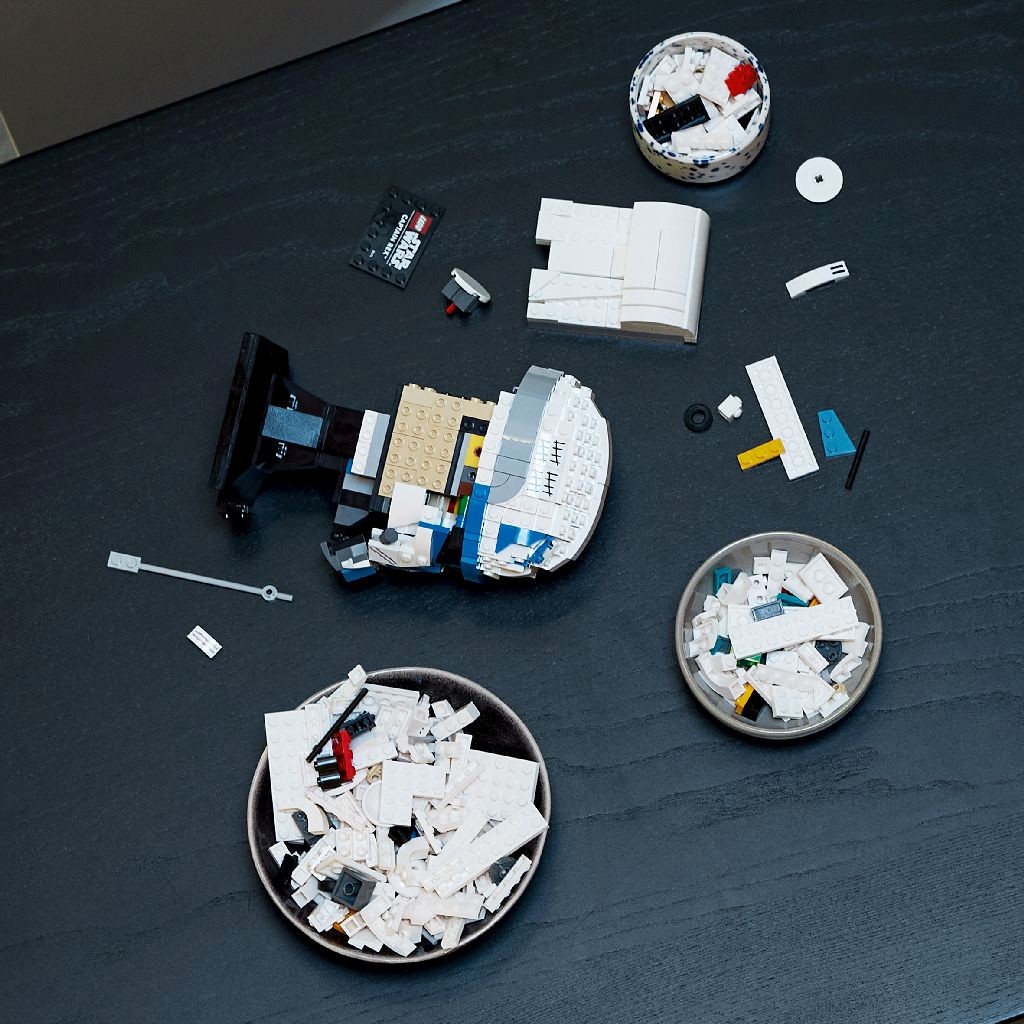 LEGO STAR WARS CASCA CAPITANULUI REX 75349