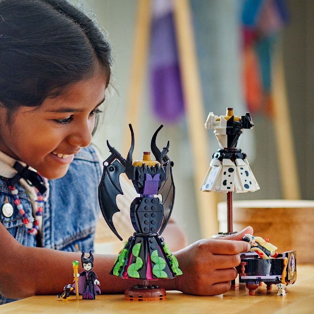 LEGO DISNEY ROCHIILE LUI MALEFICENT SI CRUELLA DE VIL 43262