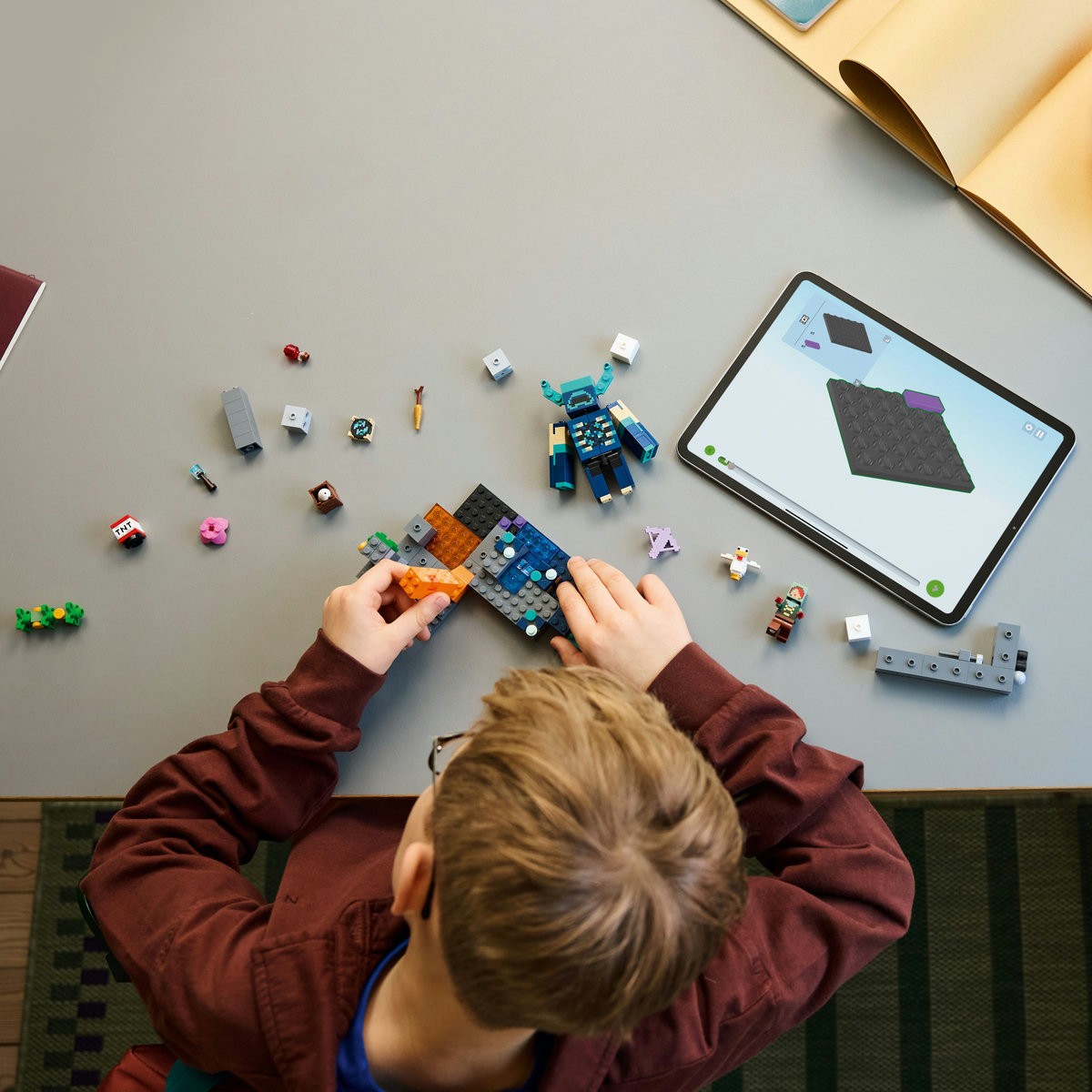 LEGO MINECRAFT INTALNIREA CU TEMNICERUL 21274