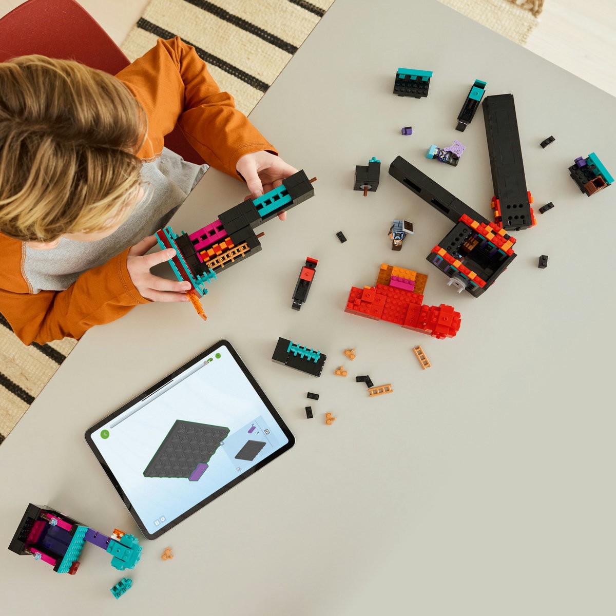 LEGO MINECRAFT TURNUL ENDERMAN 21279