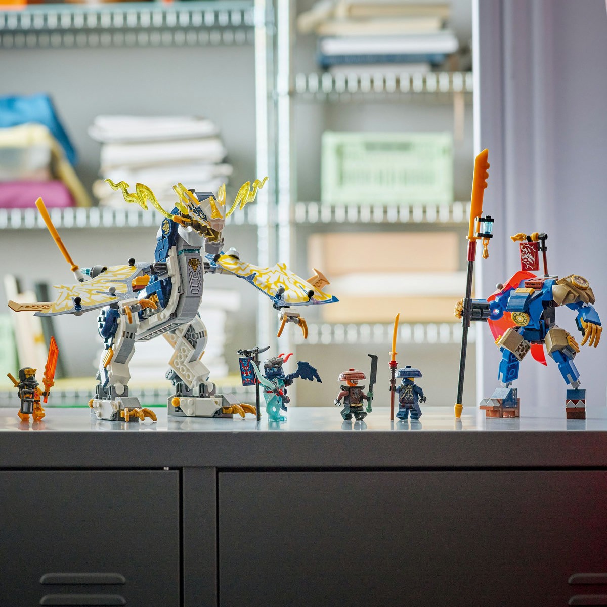 LEGO NINJAGO ROBOTUL CALARET DE DRAGON A LUI ROGUE 71843