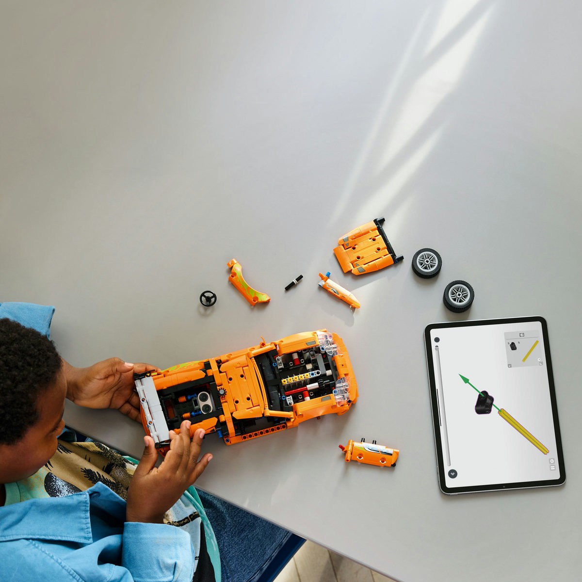 LEGO TECHNIC FAST AND FURIOUS TOYOTA SUPRA MK4 42204