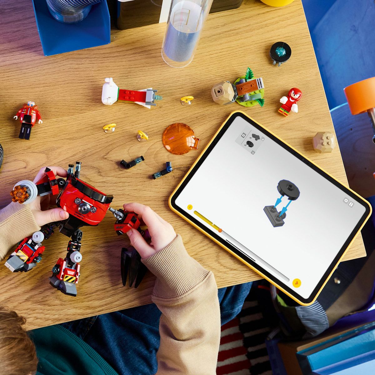 LEGO Sonic Knuckles vs. Dr. Eggman si robotul Egg Crusher 77005, 350 piese