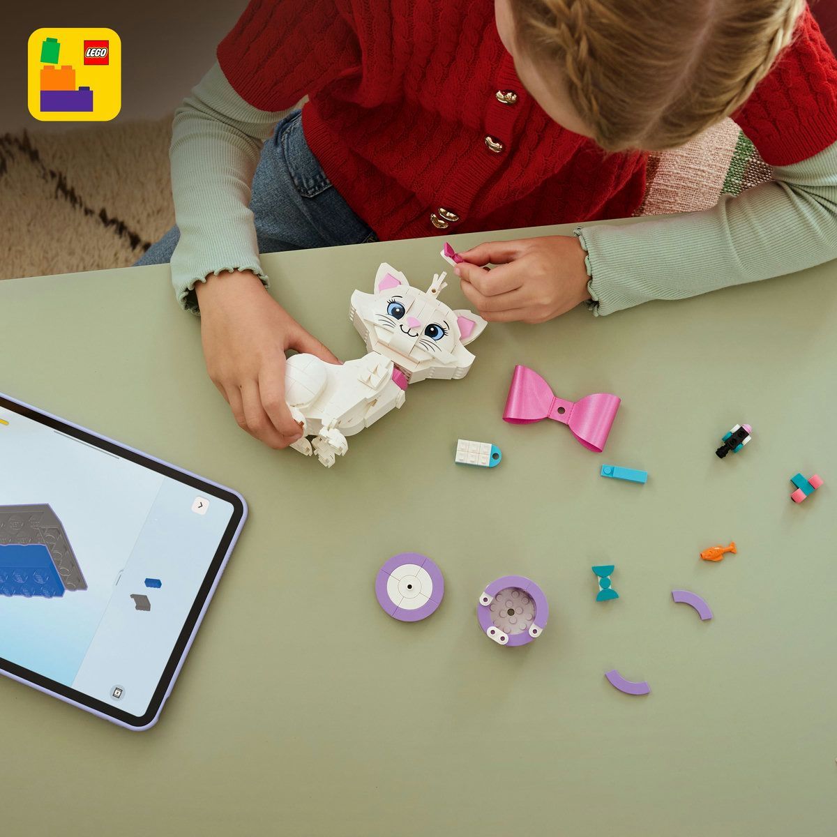 LEGO Disney Adorabila Marie din Pisicile Aristocrate, 369 piese, 7+