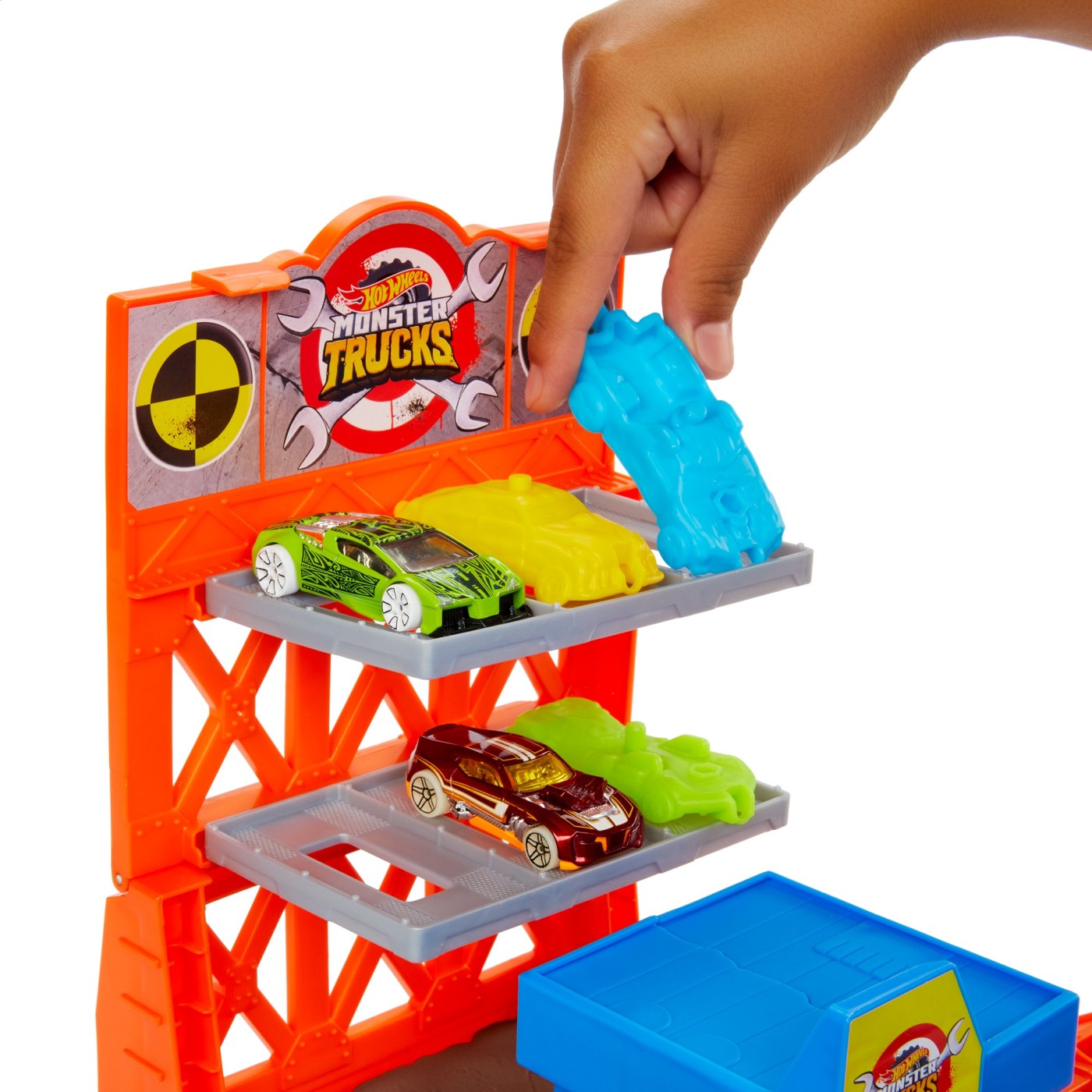 HOT WHEELS MONSTER TRUCKS SET BLAST STATION