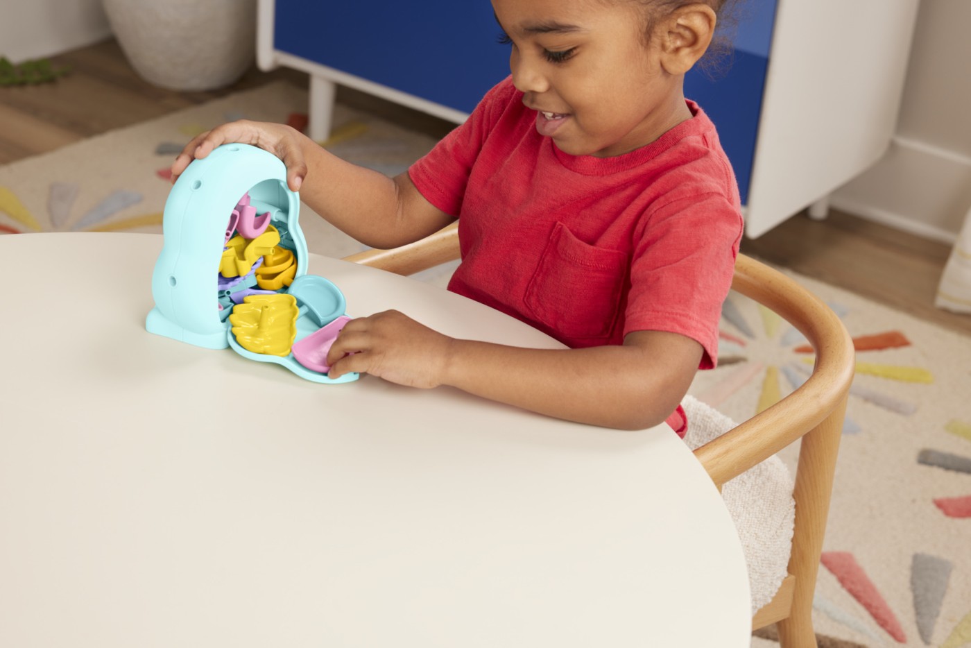 Jucarie Fisher-Price Animalute Mix & Match cu 17 piese